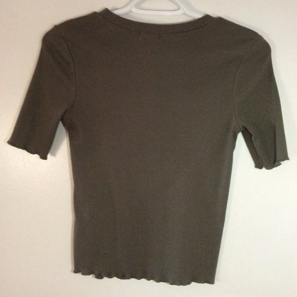 Olive ribbed tshirt - Picture 2 of 5